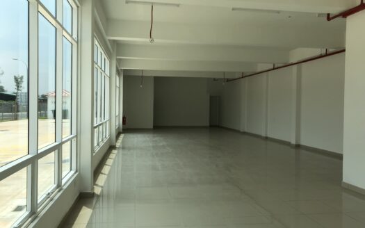 Senai Detached Factory For Sale