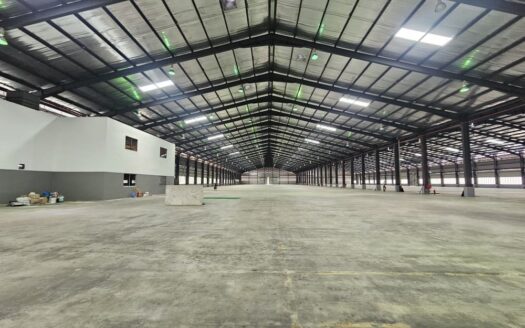 Warehouse Factory for Rent in Pasir Gudang Johor | 109,362 sqft | High Ceiling | Near Port
