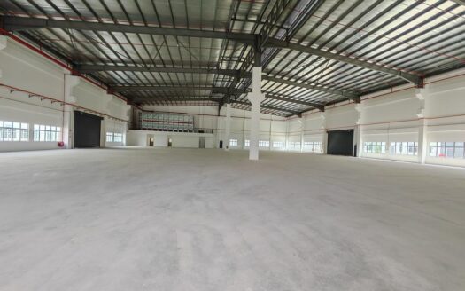 Detached Factory for Sale in Desa Cemerlang Johor | 1.24 Acres Land | 33,411 sqft Built-Up