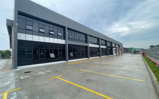 Detached Factory for Rent in SILC Johor | High Power Warehouse Near Port & Singapore